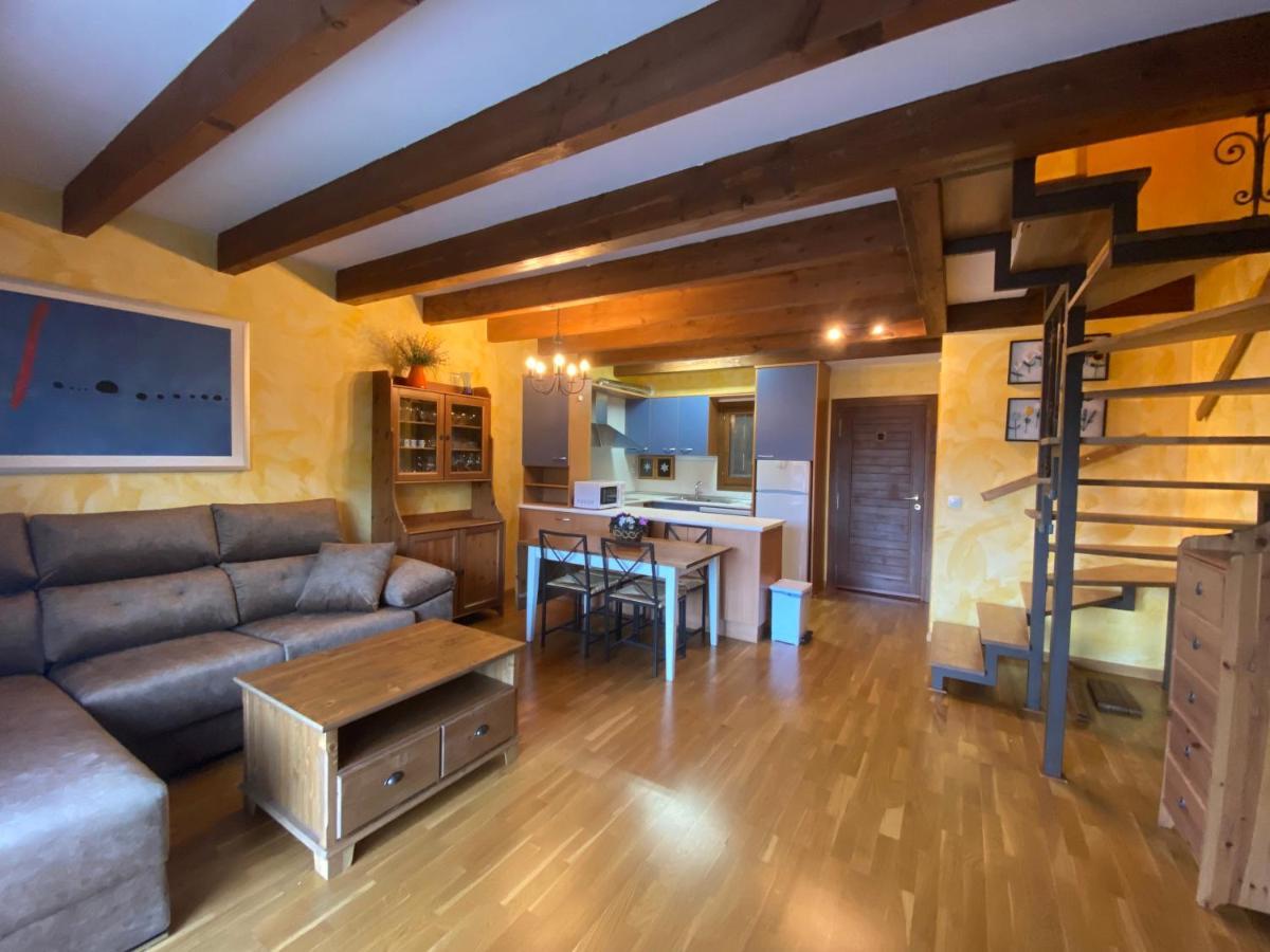 Duplex Altos De Santiago Jardin Leilighet Villanúa Eksteriør bilde